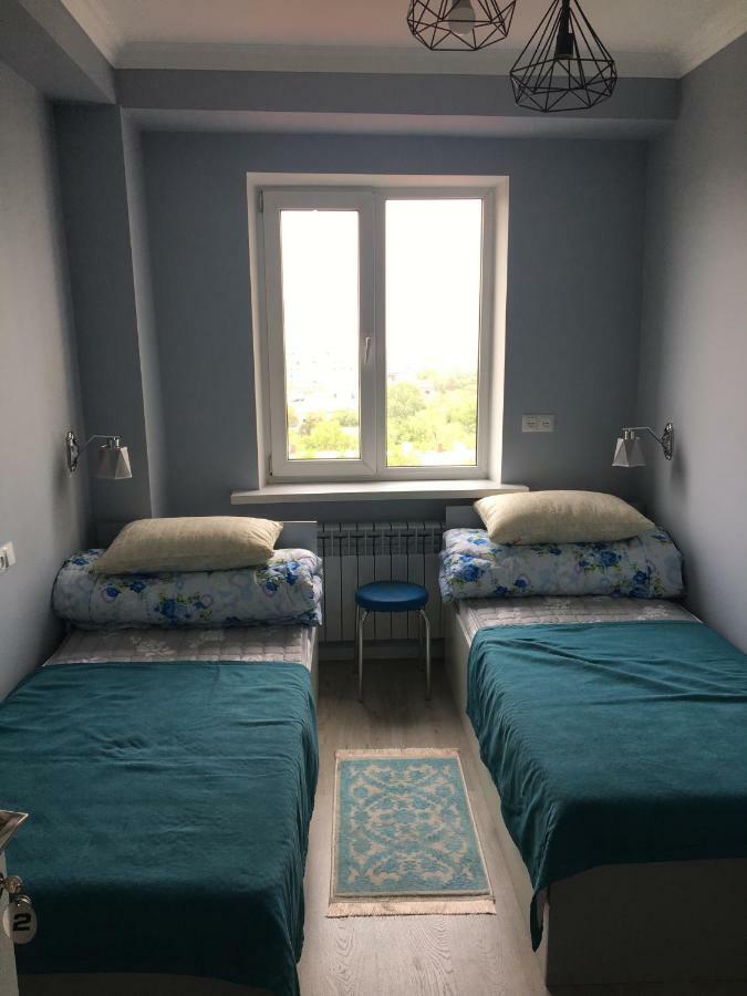 Hostel - Guest House Meyman Ałma Ata Zewnętrze zdjęcie