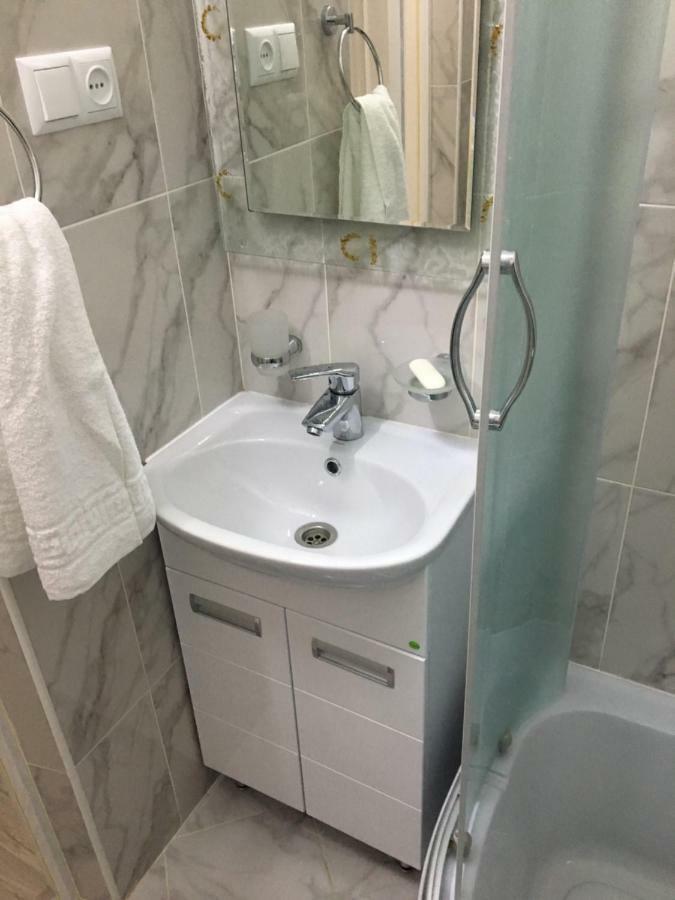 Hostel - Guest House Meyman Ałma Ata Zewnętrze zdjęcie