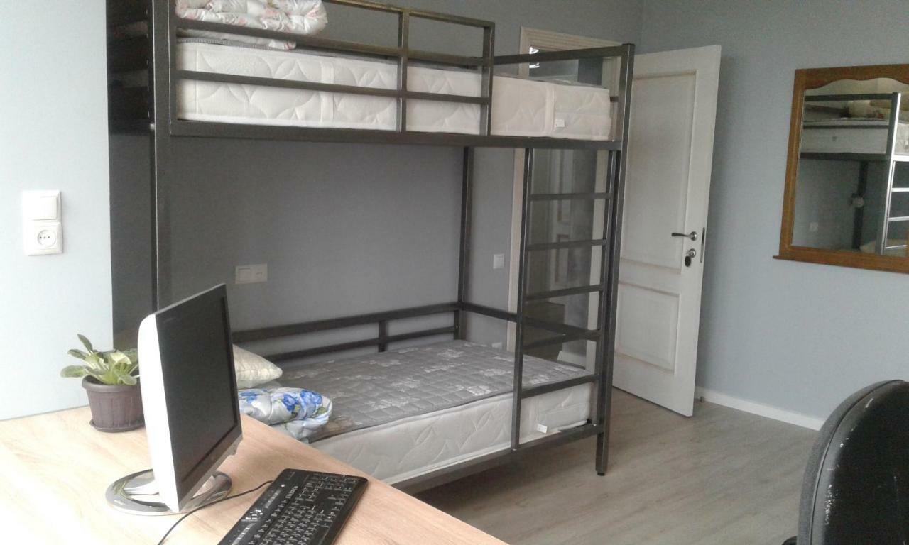 Hostel - Guest House Meyman Ałma Ata Zewnętrze zdjęcie